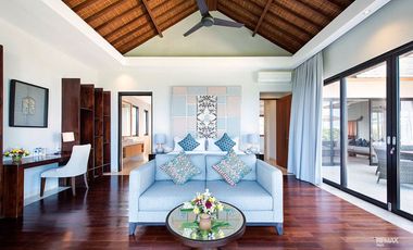 Villa has premium European kitchen forsale in Pandawa.