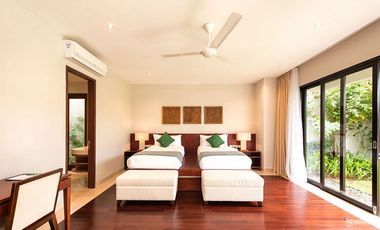 Villa private garden forsale in Pandawa Beach.