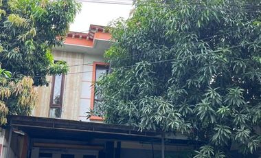 Di Jual Rumah Asri 2 Lantai di Pondok Aren , Tangerang Selatan, Banten