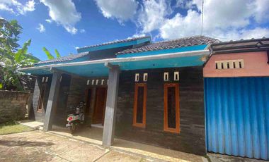 Jual rumah murah siap pakai di kota Wonosari Gunung Kidul lt 96 m2 hanya 210 jt