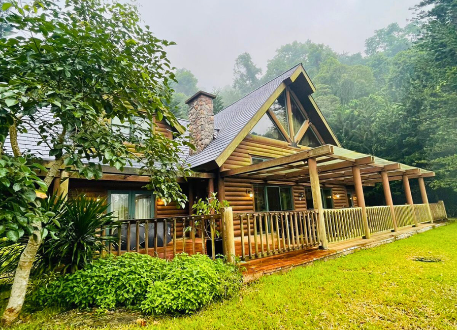 Tagaytay High Grove, Maharlika West, Tagaytay, Cavite image 2