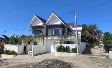 Dijual Villa One Gate di Siligita Nusa Dua