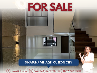 FOR SALE Single Detached 4BR Townhouse in Sikatuna Village, Diliman, Quezon City