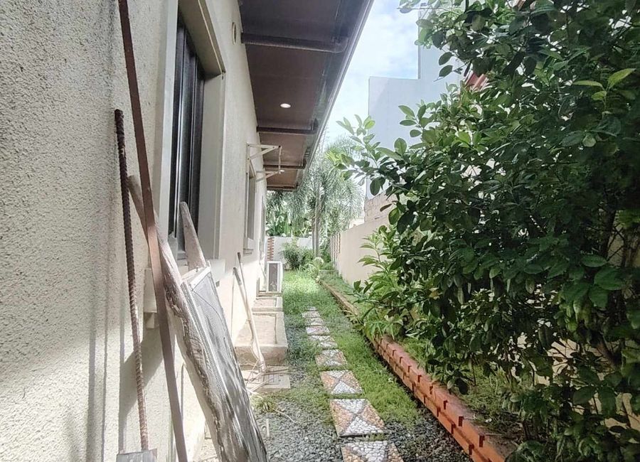 Main Road, Villa Caceres, Santa Rosa, Laguna image 2