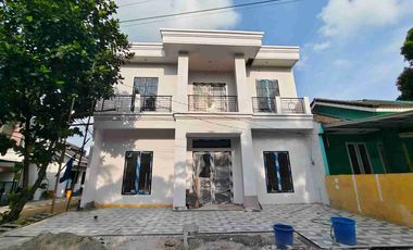 Dijual rumah  hoek 2 lantai  modern minimalis citra raya Tangerang