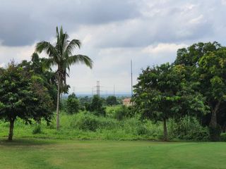 426 sqm Lot in Kew Gardens, Talisay Batangas