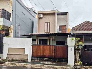 Buc Rumah 2lt 160m2 Setrategis Kusuma Bangsa Gatsu Barat Jl8mtr Aspal