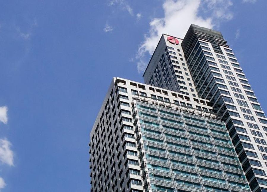Fitted Office Space in AIA Tower (Formerly Philam Life Tower) Makati ...