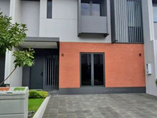 Rumah Premium Cluster Genova Summarecon