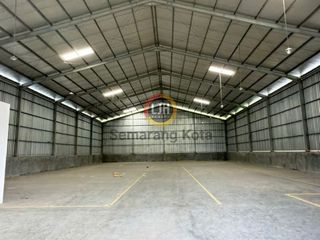 Gudang bagus di BSB