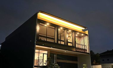 Dijual Rumah 2 Lantai Di Mertilang, Bintaro Sektor hadap Timur bisa KPR.