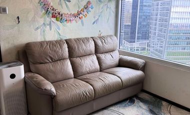 Fully Furnished 1-Bedroom Unit for Sale in The Trion Towers, BGC, Taguig City