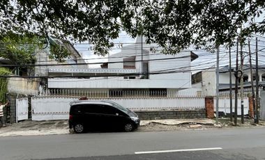 Rumah Dijual – Jl. Darmawangsa  (2 Arah) | Lokasi Prime Jakarta Selatan