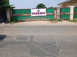 Disewakan Lahan dengan Bangunan Kecil Di Pinggir Jalan Raya Utama Cileungsi Kabupaten Bogor