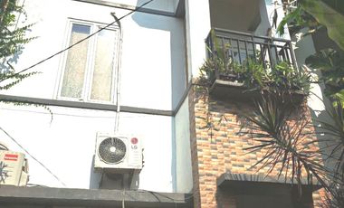 Rumah 725 Jt di Bintaro 3 KM Tidur 2 Lantai Cluster Kaisar Bintaro 9 No.7 Dekat Cluster Jasmine Bintaro