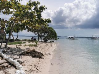 PRIVATE ISLAND FOR SALE