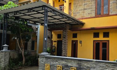 Rumah Harga 750 jt di Karawaci Pusat Kota Tangerang - 2 Lantai 3 Kamar Tidur Kaisar Mansion Blok B4