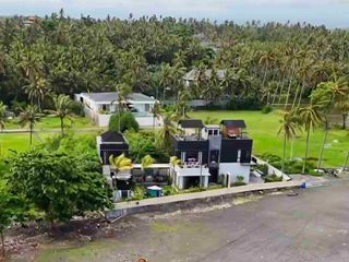Villa Beachfront Pantai saba Gianyar  Bali