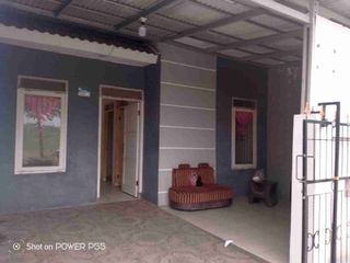 Rumah OverKredit Full Renovasi Dekat Sarana