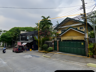For Sale! Preowned House and Lot along Dona Hemady New Manila Quezon City.