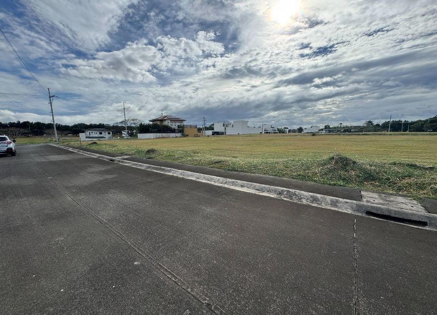 Southern Plains, Canlubang, Calamba, Laguna image 2