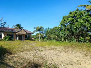 For Sale l 7622 sqm farm lot with house in Tagaytay City
