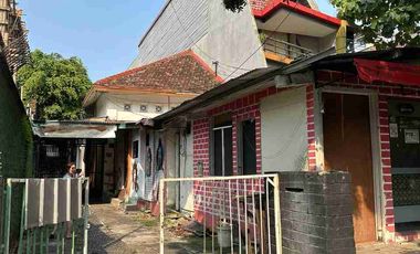Dijual cepat, murah,  rumah tua di Cisadane, Cikini Jakarta Pusat