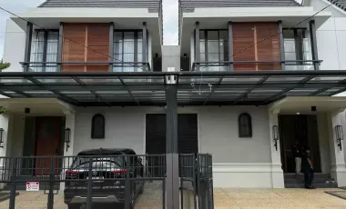 Rumah Kebayoran Baru 2 Lantai Mewah Murah Akses Dekat Tol