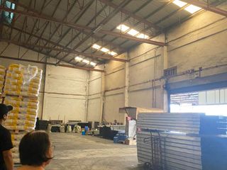 WAREHOUSE FOR LEASE IN EDSA QUEZON CITY