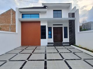 Rumah 3 Kamar tidur murah waykandis