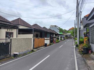 Dijual Rumah Strategis Jl Utama Tembusan Kampus POLTEKPAR
