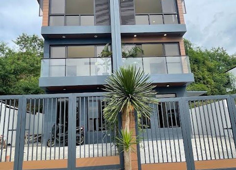Limpkin Road, Monteverde Royale 4, Muzon, Taytay, Rizal image 2