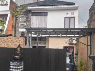 Rumah 2 Lantai Semi Villa Di Dalung Pegending Bali