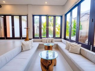 FOR SALE VILLA CANTIK OCEAN VIEW SANGAT TENANG LOKASI BAGUS DI GIANYAR