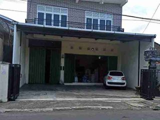 2 Ruko Gandeng Nangka Selatan, Parkir Luas