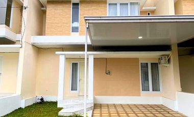 200 Meter Sleman City Hall - Rumah Baru Dalam Cluster Premium, 3 KT 3 KM, Full Furnished