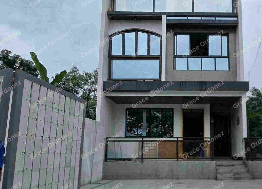 M. L. Quezon Street, San Roque, Antipolo, Rizal