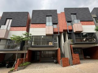 Hunian Exclusive Mewah Antasari Townhouse  di Jakarta Selatan