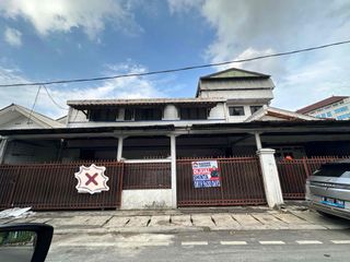 Rumah Komersil cocok untuk Gudang  dan Kantor