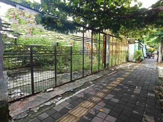 Disewakan Tanah Tengah Kota Lokasi Super Strategis Area Kuliner, 2 menit saja ke Ngarsopuro dan Pura Mangkunegaran, Harga Masih Nego