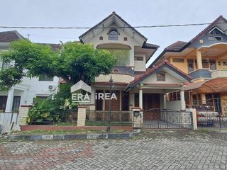 RUMAH DIJUAL ATAU DISEWAKAN DI JOGJA DEKAT KAMPUS UGM DAN MONUMEN YOGYA KEMBALI