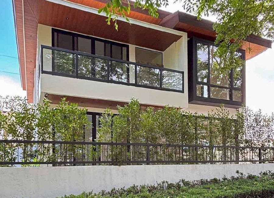 Nuvali Boulevard, Canlubang, Calamba, Laguna