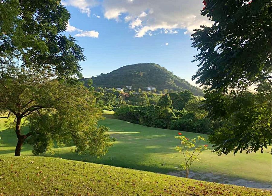 Spine Road, Ayala Greenfield Estates, Maunong, Calamba, Laguna