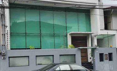 Lot with 2-Storey House with Roof Deck along Pres. Roxas Street in Industrial Valley Complex in Marikina City