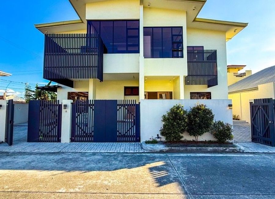 Merano Street, Athena Classique Phase 1, Anabu II-D, Imus, Cavite