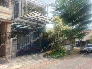 rumah villa Valencia h1203 Pakuwon sambikerep Surabaya murah