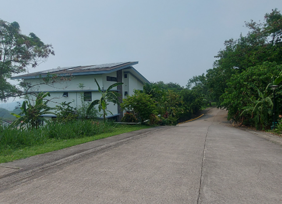 Maunong, Calamba, Laguna