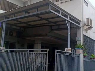 Rumah di Bukit Duri Tebet kombinasi rumah pribadi lantai 1 dan lantai 2 full kos²n