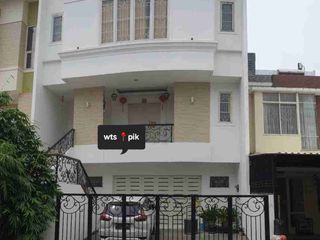 DIJUAL villa pik 1