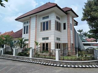 Dijual Rumah mewah dan lokas istimewa